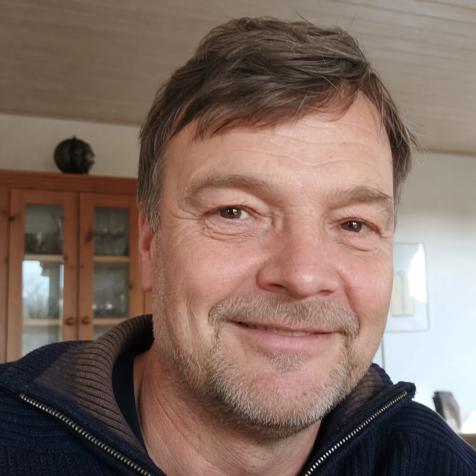 Hans-Werner K.